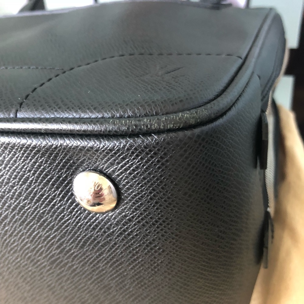 Authentic LV briefcase laptop bag - Picture 7 of 8